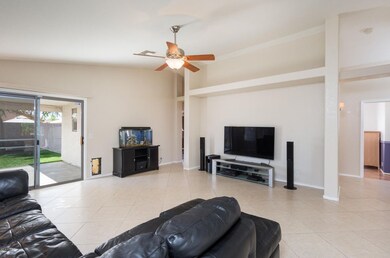 04- GREAT ROOM