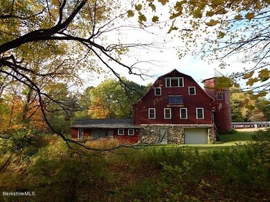 179 Division St, Great Barrington, MA 01230 - photo 3