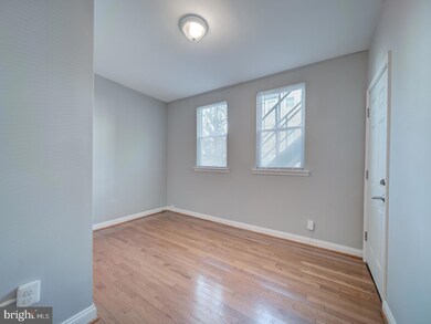 1424 Staples St NE unit 1, Washington, DC 20002 - photo 3