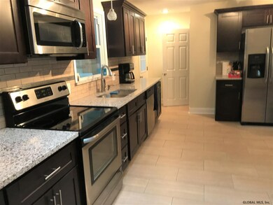 22 Frantone Ln, Albany, NY 12211 - photo 7