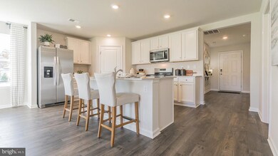 528 E 4th St, Bernville, PA 19506 - photo 3