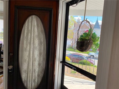 75 Vine St, Woonsocket, RI 02895 - photo 4