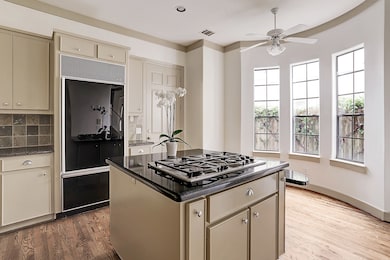 2009 Hazard St, Houston, TX 77019 - photo 5