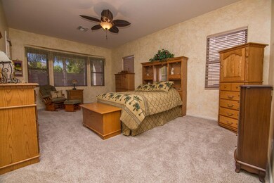 2139 E Winchester-int-16