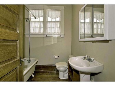Image. Bath