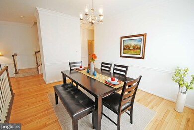 11823 Sherbourne Dr, Lutherville Timonium, MD 21093 - photo 4