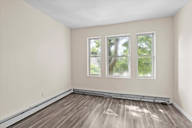 204 Magnolia St unit 3S, Hartford, CT 06112 - photo 7