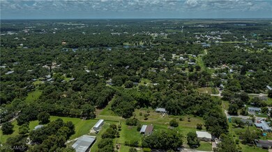 801 Ross Rd, Labelle, FL 33935 - photo 3