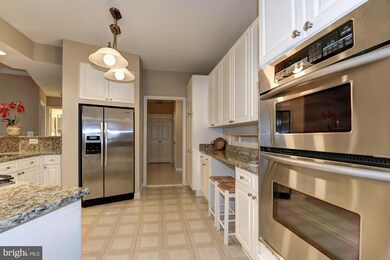 The Magnolias at Lansdowne Woods unit 105, Leesburg, VA 20176 - photo 4