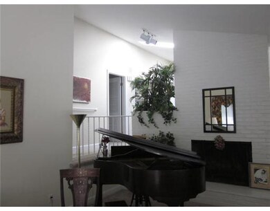 73 E Bel Air Rd, Cranston, RI 02920 - photo 5