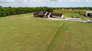 3190 County Road 531, Alvin, TX 77511 - photo 2