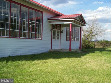 1172 RT Us 220 S, Moorefield, WV 26836 - photo 2