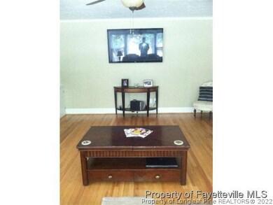 330 Pinecrest Dr, Fayetteville, NC 28305 - photo 4