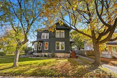 101 Sibben St, Manistee, MI 49660 - photo 2