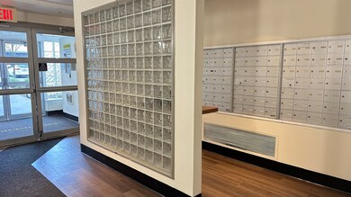 Executive House unit 1F, Quincy, MA 02169 - photo 3