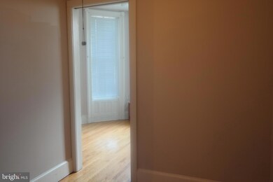1127 Saint Paul St unit 3, Baltimore, MD 21202 - photo 3