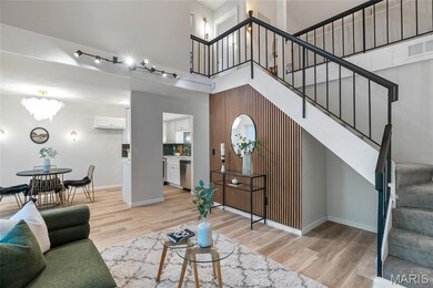 4363 Tavistock Cir unit 22C, Saint Louis, MO 63129 - photo 3