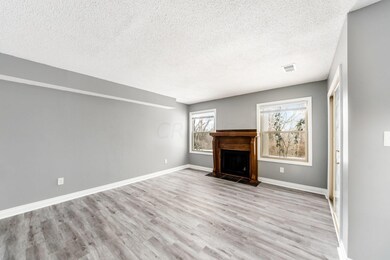 [018] 1442 Cliff Ct Columbus, O