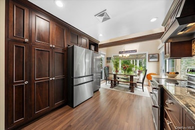 27 Bieselin Rd, Bellport, NY 11713 - photo 7