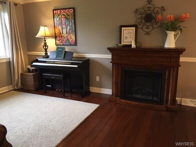 Electric fire place in living room.