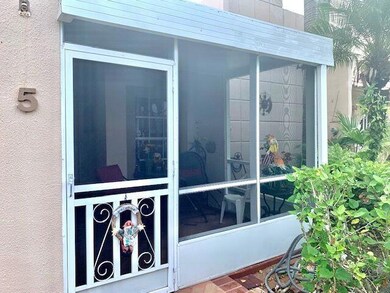 18900 Haywood Terrace unit 5, Boca Raton, FL 33496 - photo 2