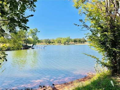 One of the many covers at lake; great fishing