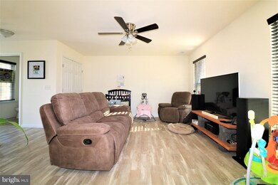 127 Black Cherry Dr, Camden Wyoming, DE 19934 - photo 4