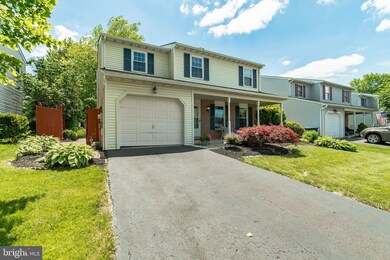 139 Gentry Dr, Perkasie, PA 18944 - photo 2
