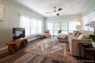 5-web-or-mls-155-e-48th-st-28