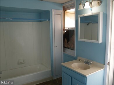 123 N 14th St, Allentown, PA 18102 - photo 7