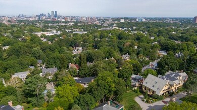 565 Boylston St, Brookline, MA 02445 - photo 2