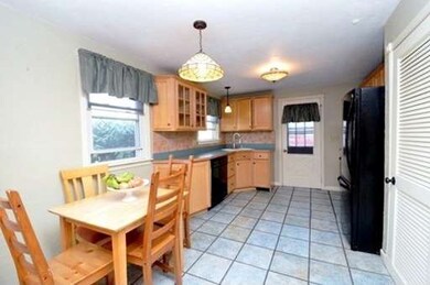 203 High St, Randolph, MA 02368 - photo 3