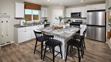 30753 Viper Ct, Menifee, CA 92596 - photo 4