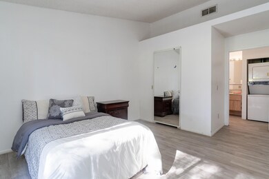 40800 Breezy Pass Rd unit A, Palm Desert, CA 92211 - photo 3