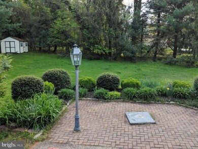 282 Province Line Rd, Wrightstown, NJ 08562 - photo 4