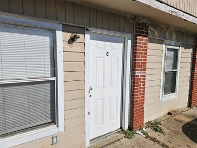 2825 Cromwell St unit C, Houston, TX 77093 - photo 2