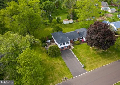 241 Forrest Dr, Chalfont, PA 18914 - photo 4