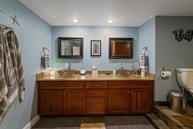 3199 Willamette Dr N, Keizer, OR 97303 - photo 4