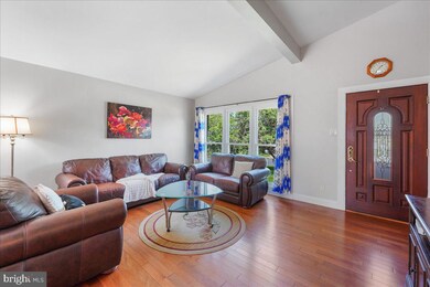 356 Sussex Blvd, Broomall, PA 19008 - photo 3