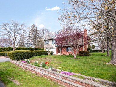 5 Swanson Dr, South Dartmouth, MA 02748 - photo 4