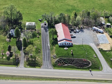 2-DJI_20250413102800_0015_D