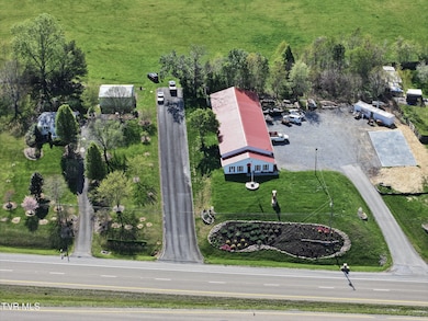 2-DJI_20250413102800_0015_D