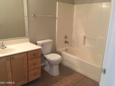 1422 S 66th Dr, Phoenix, AZ 85043 - photo 6