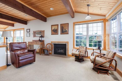518 Living Room