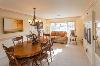 6449ElmiraDr-MLS-12