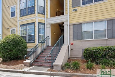 Beautiful, well maintained luxury condominiums.