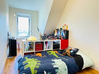 377 Summer St unit 4, Somerville, MA 02144 - photo 5