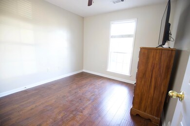 7 - BEDROOM 1
