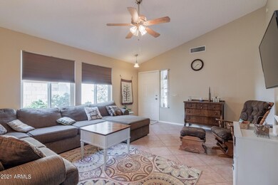 Living room 2