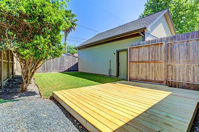 907 Key St, Houston, TX 77009 - photo 7